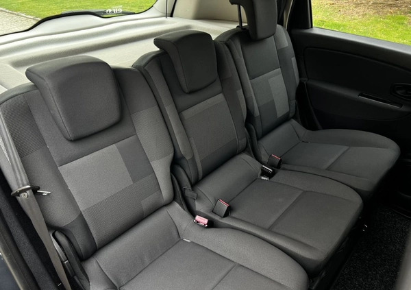 Renault Scenic cena 21900 przebieg: 220000, rok produkcji 2011 z Ćmielów małe 497